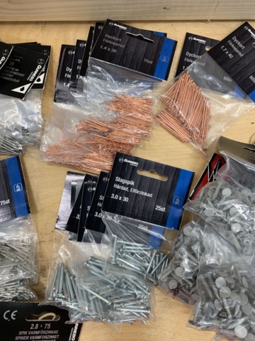 1080806-21 Assortment of nails Gunnebo