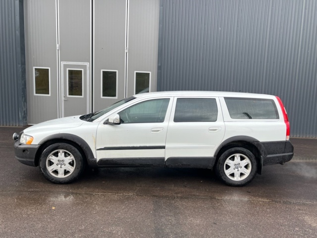 1080042-2 Volvo XC70 D5 AWD - 2007