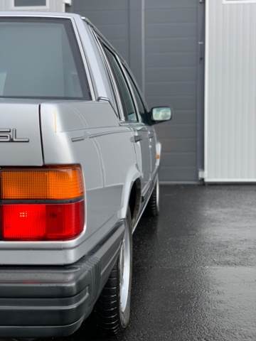 1080224-16 Volvo 740 2.3 - 1989