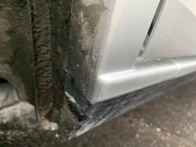 1080224-35 Volvo 740 2.3 - 1989