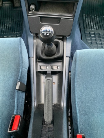 1080224-50 Volvo 740 2.3 - 1989