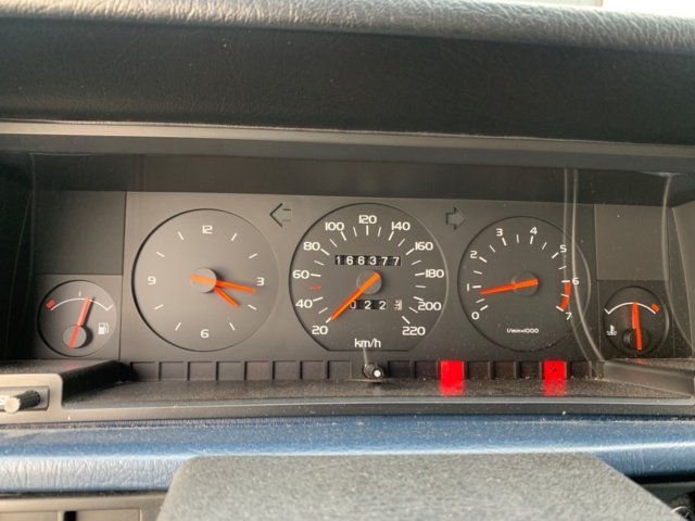 1080224-47 Volvo 740 2.3 - 1989