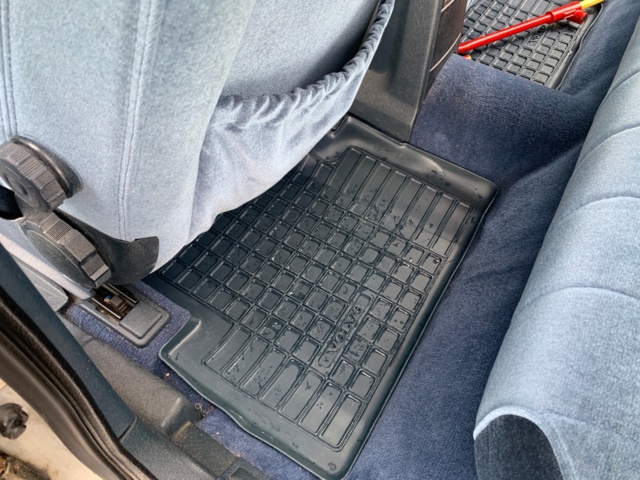 1080224-58 Volvo 740 2.3 - 1989