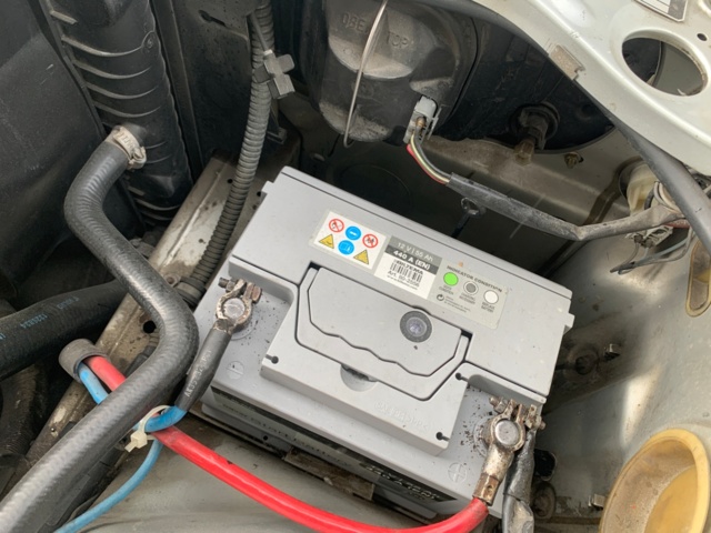 1080224-75 Volvo 740 2.3 - 1989