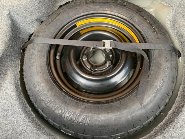 1080224-82 Volvo 740 2.3 - 1989