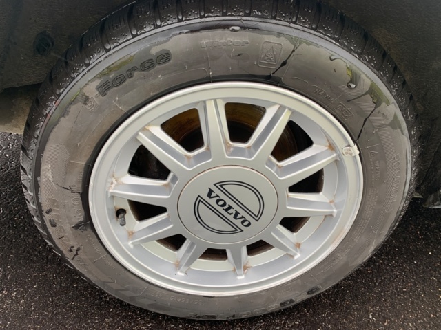 1080224-85 Volvo 740 2.3 - 1989