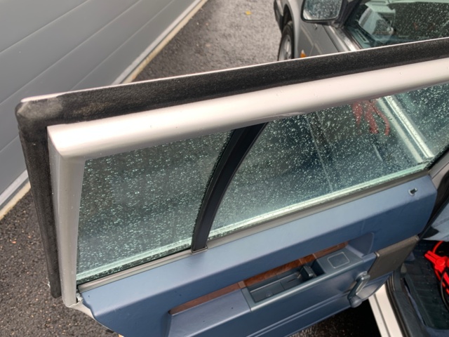 1080224-91 Volvo 740 2.3 - 1989