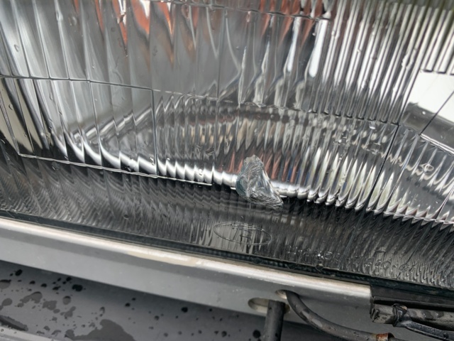 1080224-102 Volvo 740 2.3 - 1989