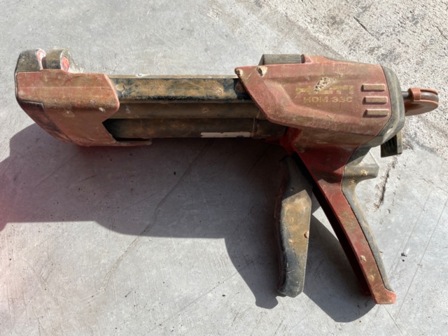 1081025-2 Hilti grouting gun