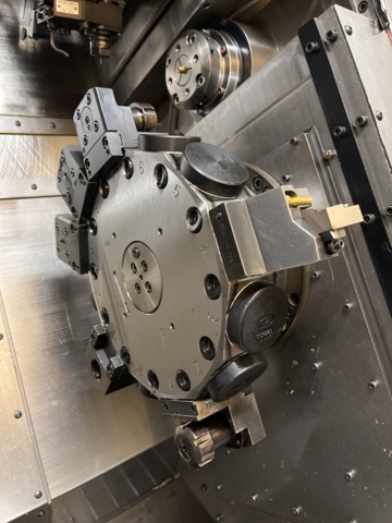 1078381-5 CNC lathe TRAUB TNC 30 TGY incl. FMB Turbo 3-36 Bar feeder