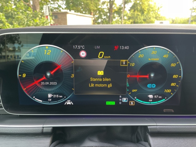 1079792-16 Mercedes-Benz GLE 350 de 4MATIC- 2021