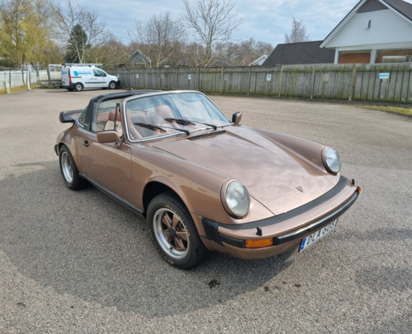 1080557-2 Porsche 911 Carrera Targa - 1975