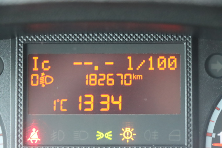 1081217-12 Peugeot Boxer Van 333 2.2 HDi - 2013