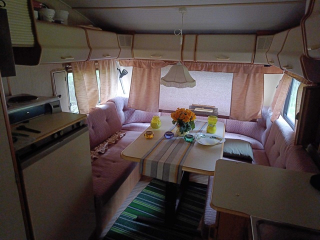 887749-12 Caravan Solifer 550DL -89