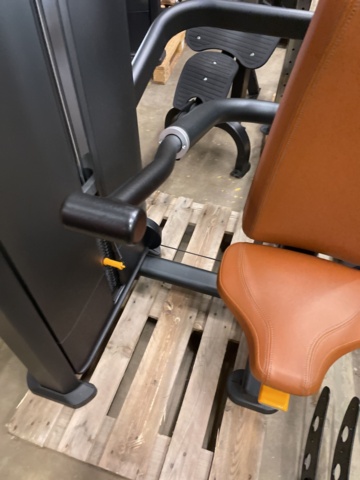 1049357-13 Seated Dip Precor, RSL 0215, 1pc