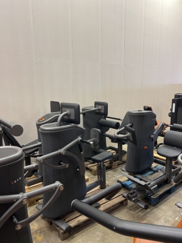 1049365-10 eGym 8 VISION strength units 8 pcs