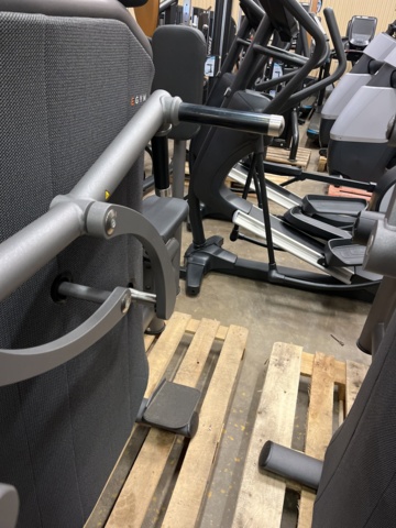 1049365-14 eGym 8 VISION strength units 8 pcs