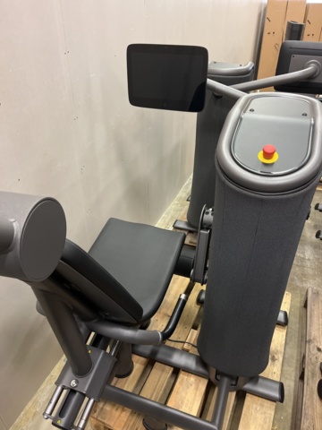 1049365-39 eGym 8 VISION strength units 8 pcs