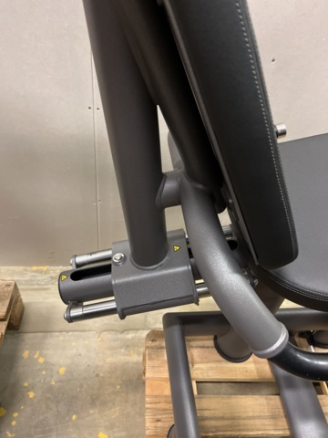 1049365-45 eGym 8 VISION strength units 8 pcs