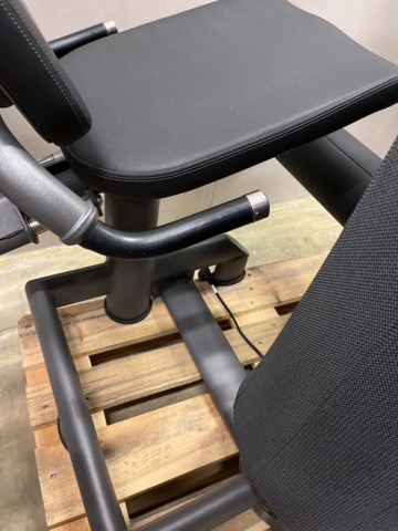 1049365-46 eGym 8 VISION strength units 8 pcs