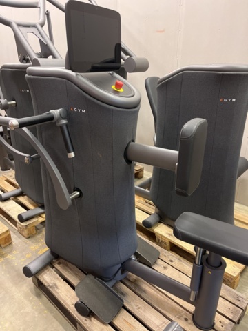 1049365-50 eGym 8 VISION strength units 8 pcs