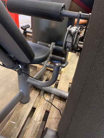 1049365-88 eGym 8 VISION strength units 8 pcs