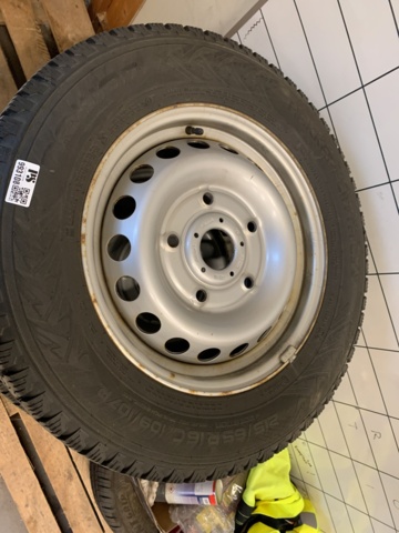 993108-3 Studded winter tires Nokian Hakkapeliitta C3 215/65R16C