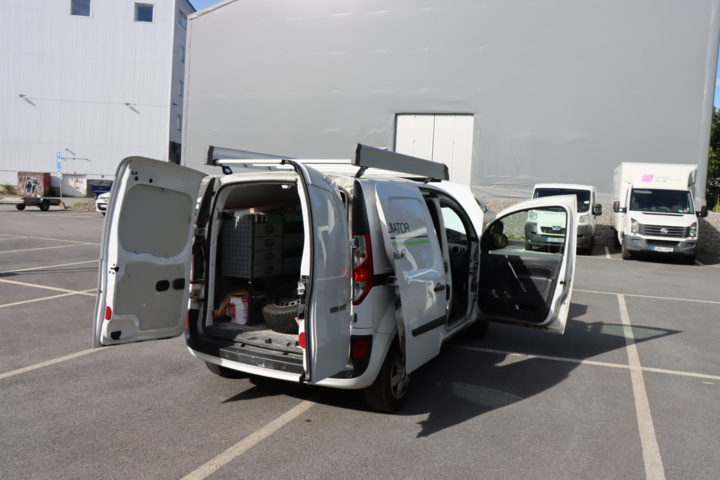 1081219-26 Renault Kangoo Express 1.2 TCe - 2018