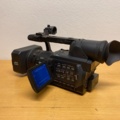 1082086-1 Panasonic AG-HVX200E Camcorder - 381h (ei akkua)