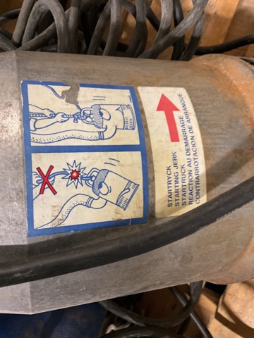 1061475-7 2 st. Dränkpumpar med slang och munstycke