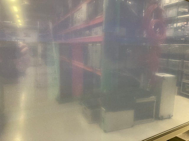 1082394-7 TV-jalusta (+ vanha Panasonic plasmanäyttö) - Ei pohjahintaa