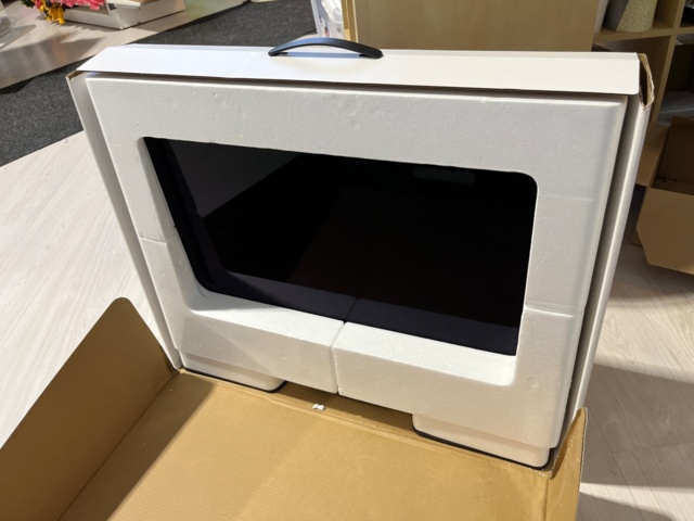 1057122-3 Apple iMac 27" (A2115) incl. Magic Keyboard