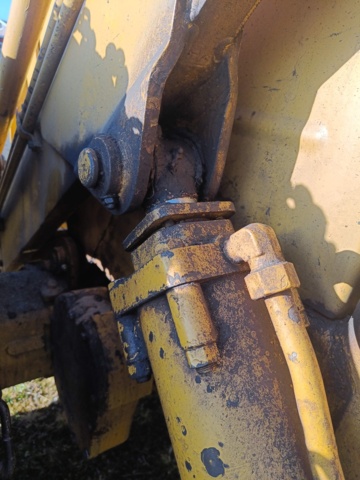 929340-28 Back loader Volvo LM 840