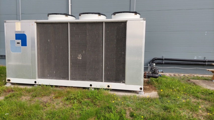 1049221-9 Cooling system Climaveneta NECS/FC0804, 2013