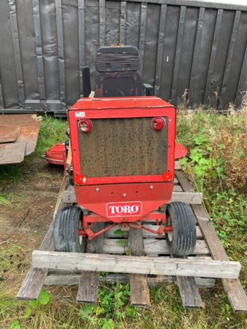 993129-2 Riding mower Toro Groundsmaster 217-D (repair item)