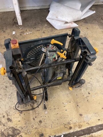 1060234-4 Table circular saw Nutool BT1800