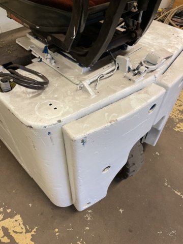 1060223-5 Truck Clark TW25