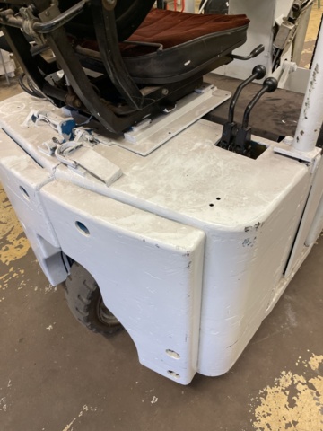 1060223-6 Truck Clark TW25