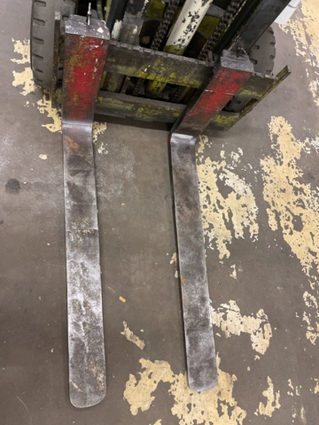 1060223-20 Truck Clark TW25