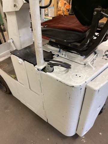 1060223-10 Truck Clark TW25