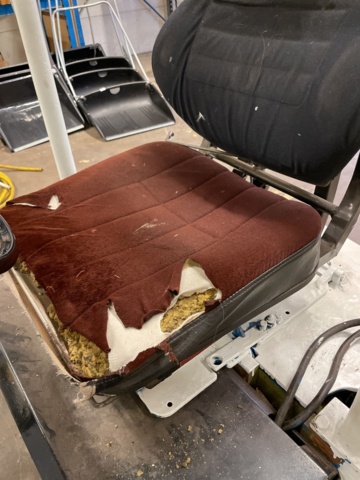 1060223-11 Truck Clark TW25