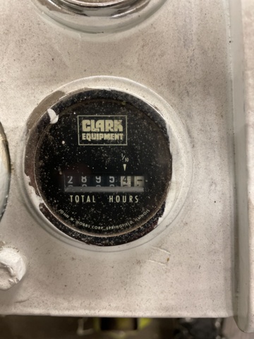 1060223-38 Truck Clark TW25