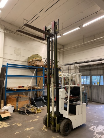 1060223-25 Truck Clark TW25