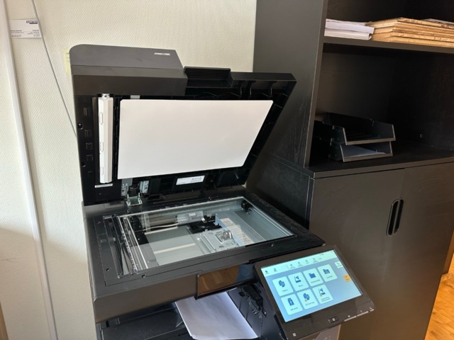 992077-10 Multifunction printer color laser Kyocera TASKalfa 2554 ci