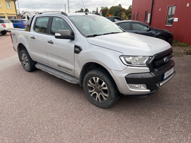 897519-4 Ford Ranger Double cab 3.2 TDCi 4x4 - 2016
