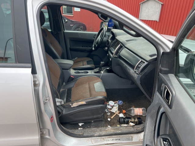 897519-14 Ford Ranger Double cab 3.2 TDCi 4x4 - 2016