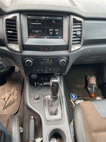 897519-26 Ford Ranger Double cab 3.2 TDCi 4x4 - 2016