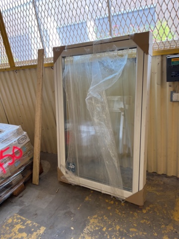 1049608-2 SP Window, ROTATE F1 10-15