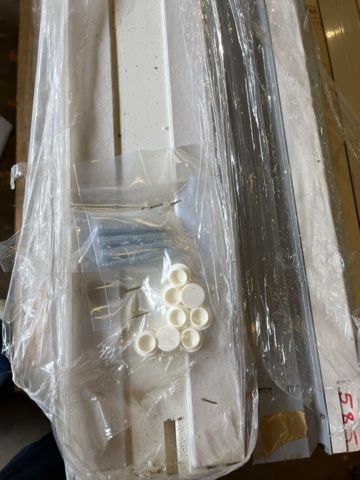 1049613-5 Stool, various windows