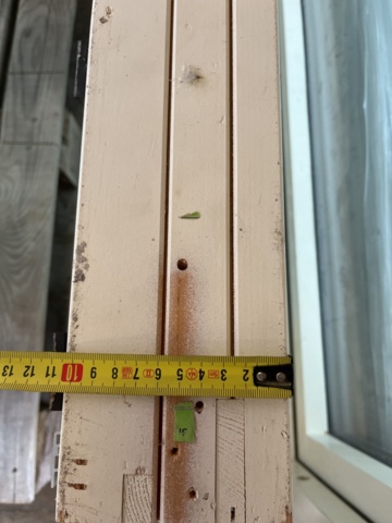 1049613-17 Stool, various windows